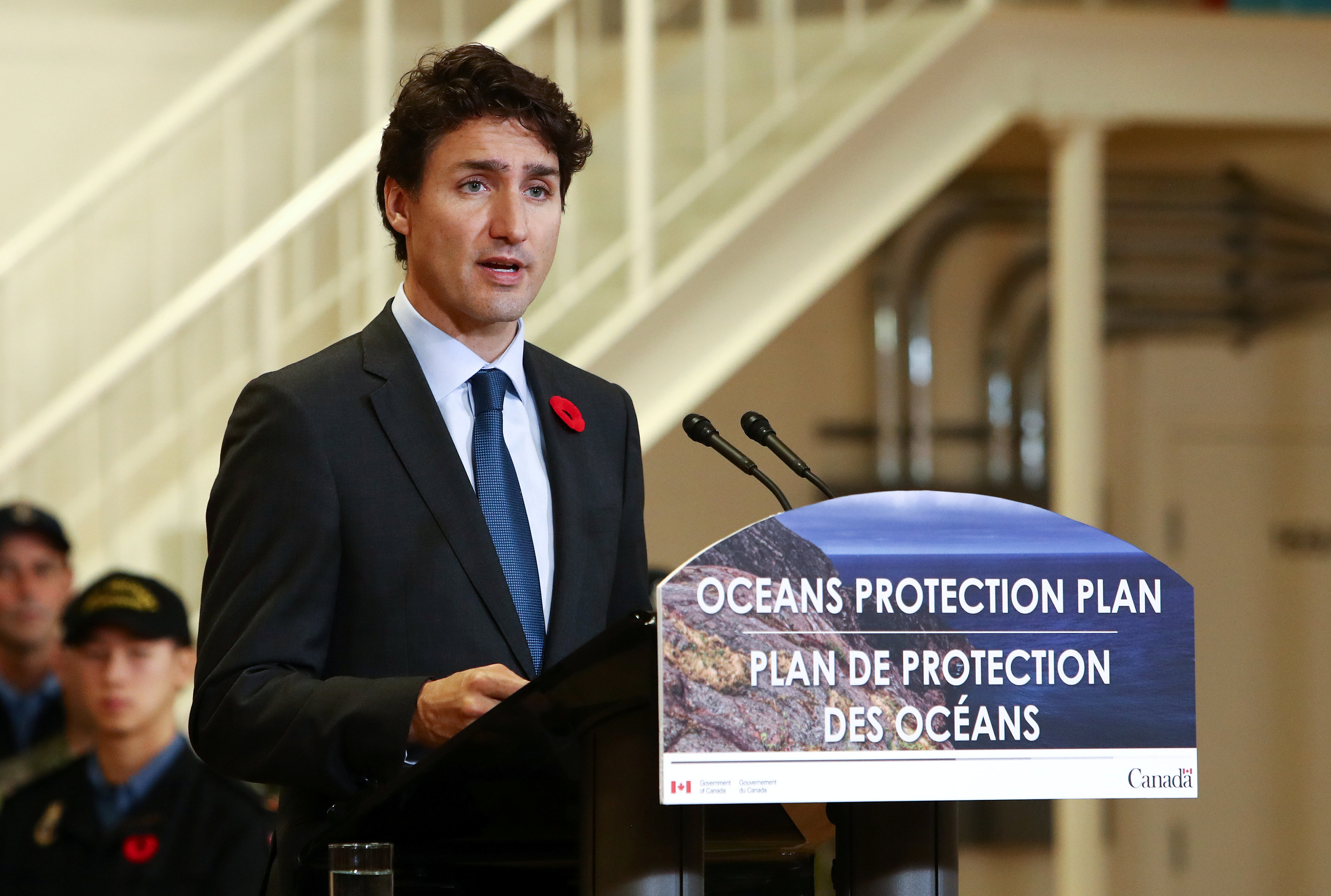 Canada's Prime Minister Justin Trudeau announces a $1.5 billion national Oceans Protection Plan while speaking at HMCS Discovery in Vancouver, B.C., Canada November 7, 2016. (Ben Nelms / Reuters)