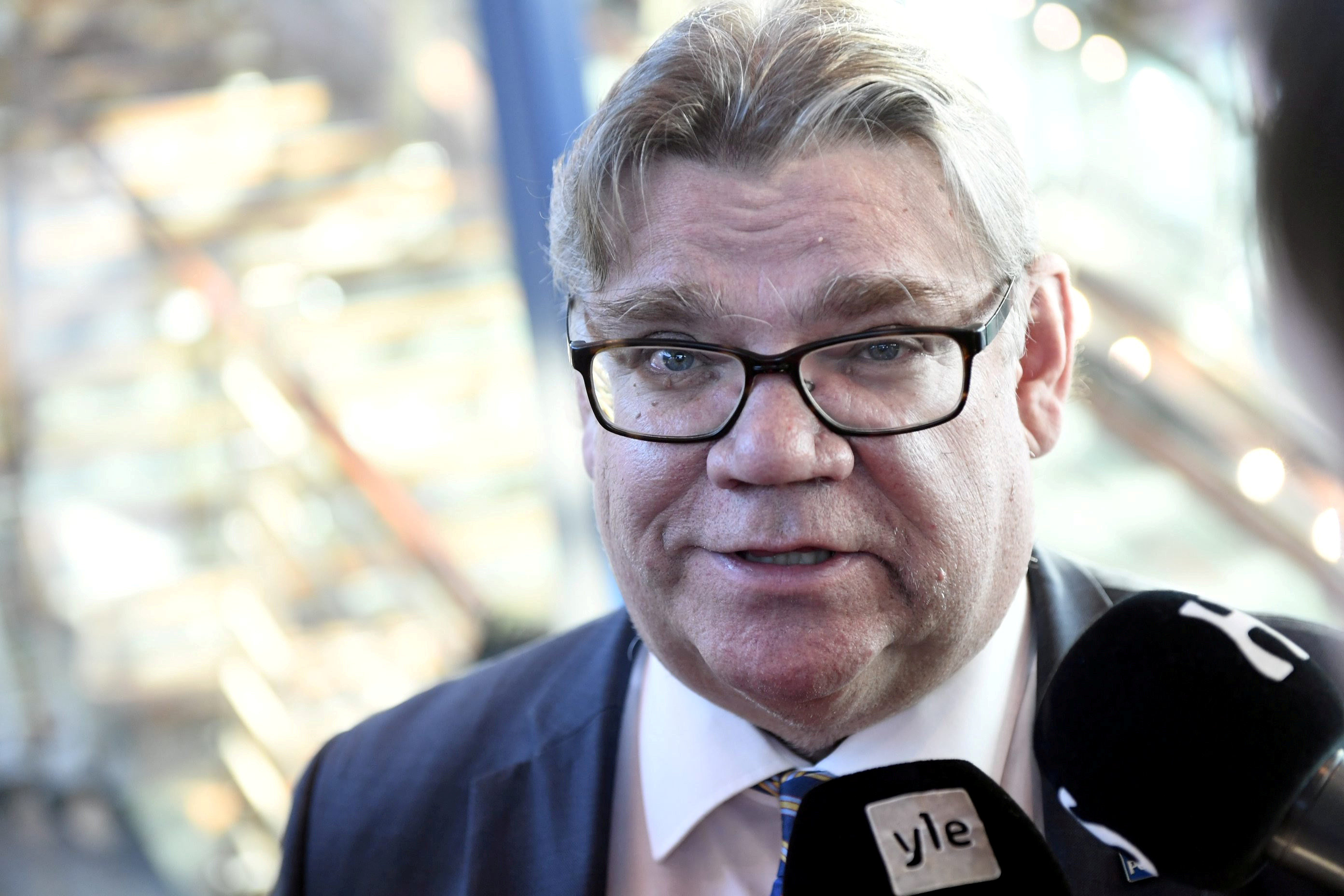 Finnish Prime Minister Timo Soini, leader of Finland's populist Finns Party for two decades, gives a press conference at the Helsinki International airport in Vantaa, Finland, on March 5, 2017. (Lehtikuva / Vesa Moilanen / via Reuters / File Photo)