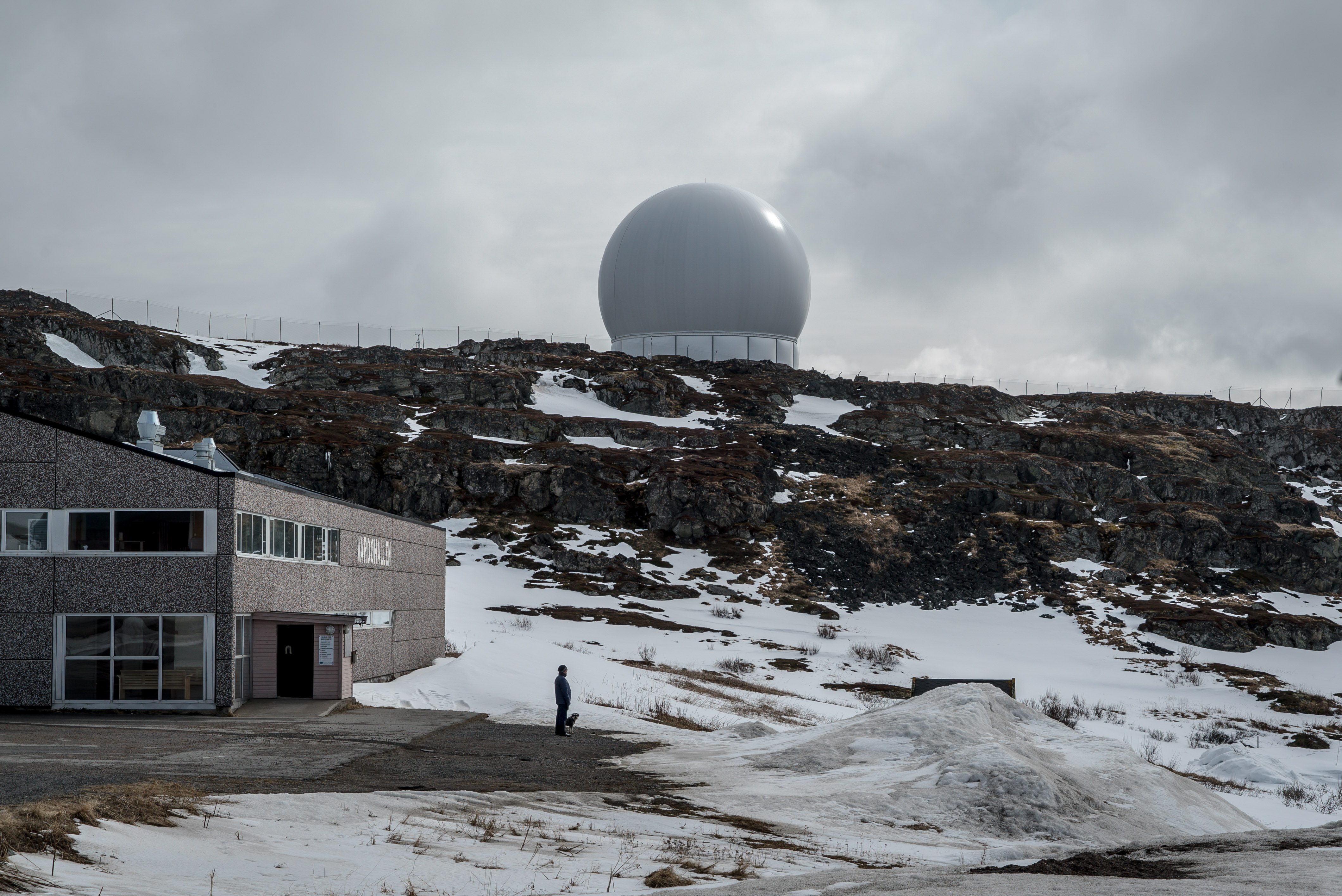 A radar station in Vardo, an island town in Norway's remote northeast which lies near restricted Russian naval bases, May 13, 2017. The secretive American-Norwegian radar facility has provided a much-needed economic lifeline in Vardo, but also spawned fears over health hazards and fatalistic thoughts about the town's fate should Russia and NATO ever enter into direct conflict. (Andrew Testa/The New York Times)