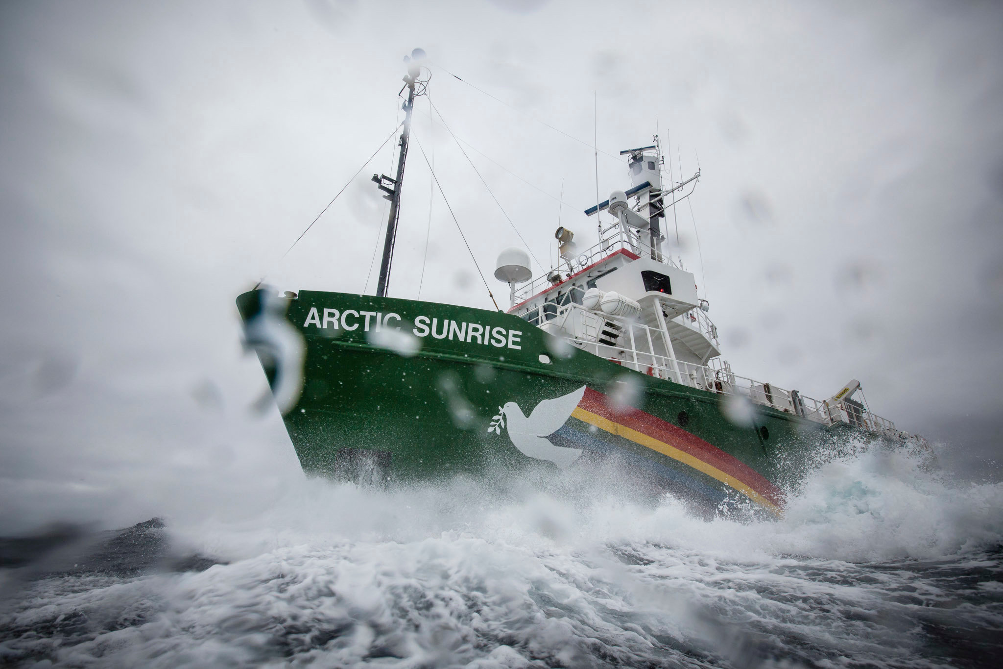Greenpeace's Arctic Sunrise ship sails during a protest in the Barents sea, Norway, July 21, 2017. (Will Rose / Greenpeace / Handout via Reuters )