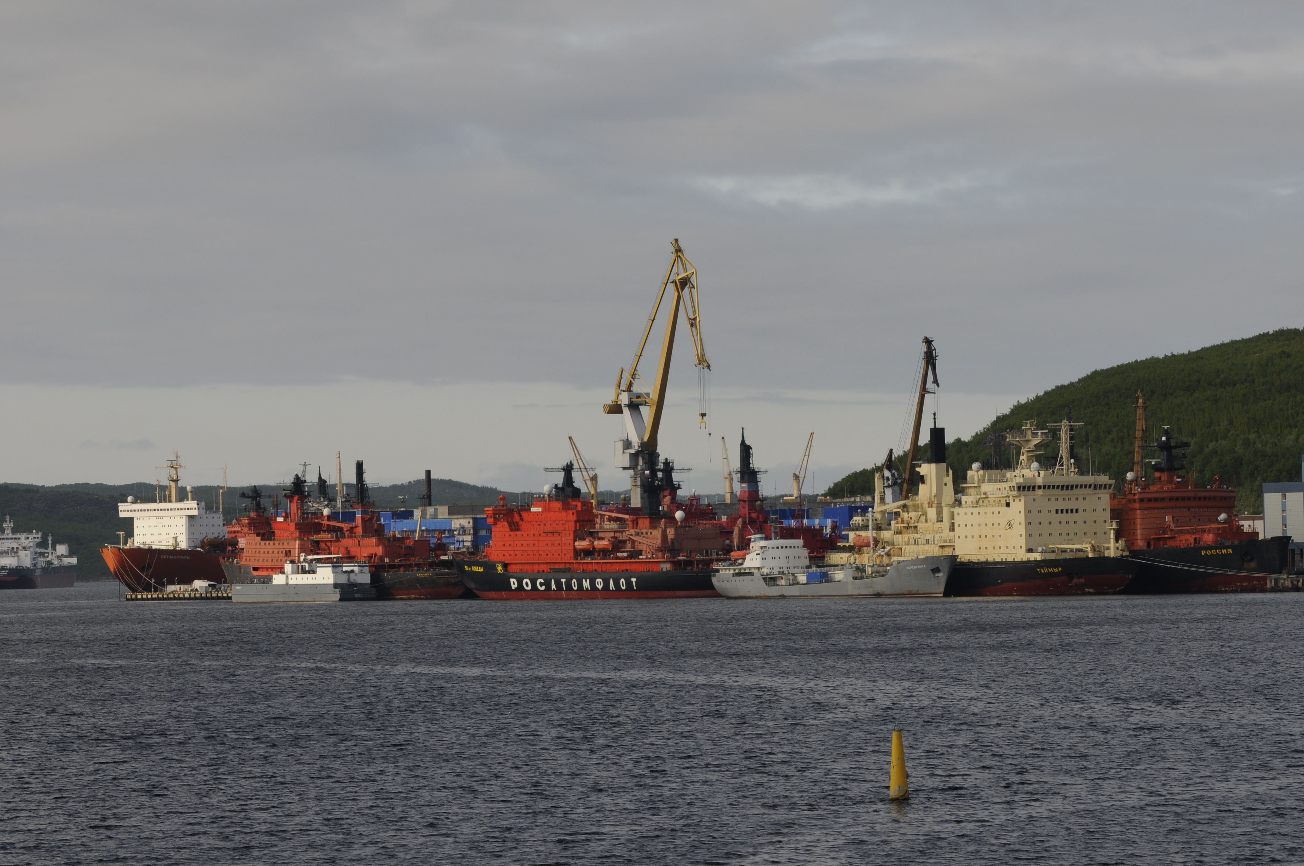 On Murmansk’s waterfront, new infrastructure is in the works for the world’s largest icebreakers