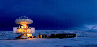 New Greenland telescope begins search for black holes