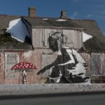 Street art such as "Mushroom Girl" can be seen in Borg on the island of Vestvågøya. (CH / Visit Norway)