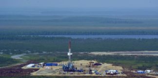 Russia begins drilling at major Arctic oil reserve