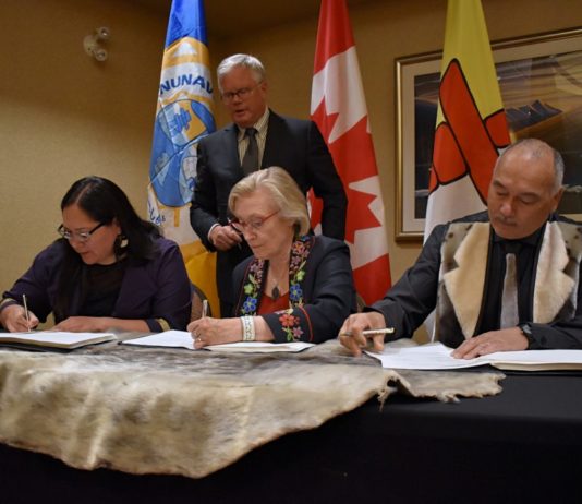 Canada and Nunavut sign deal in milestone step to devolution