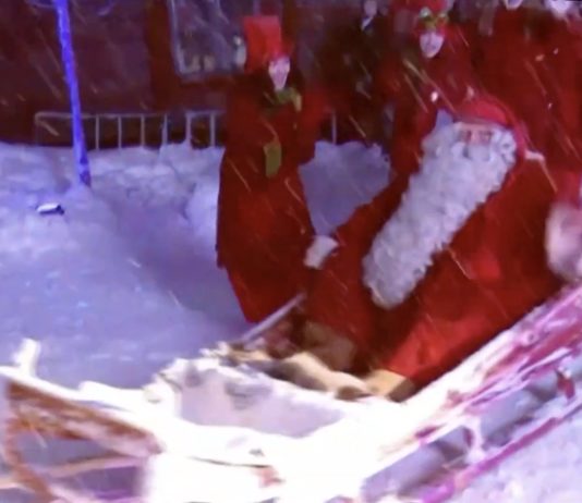 Santa sets off from Arctic Finland on his annual Christmas journey