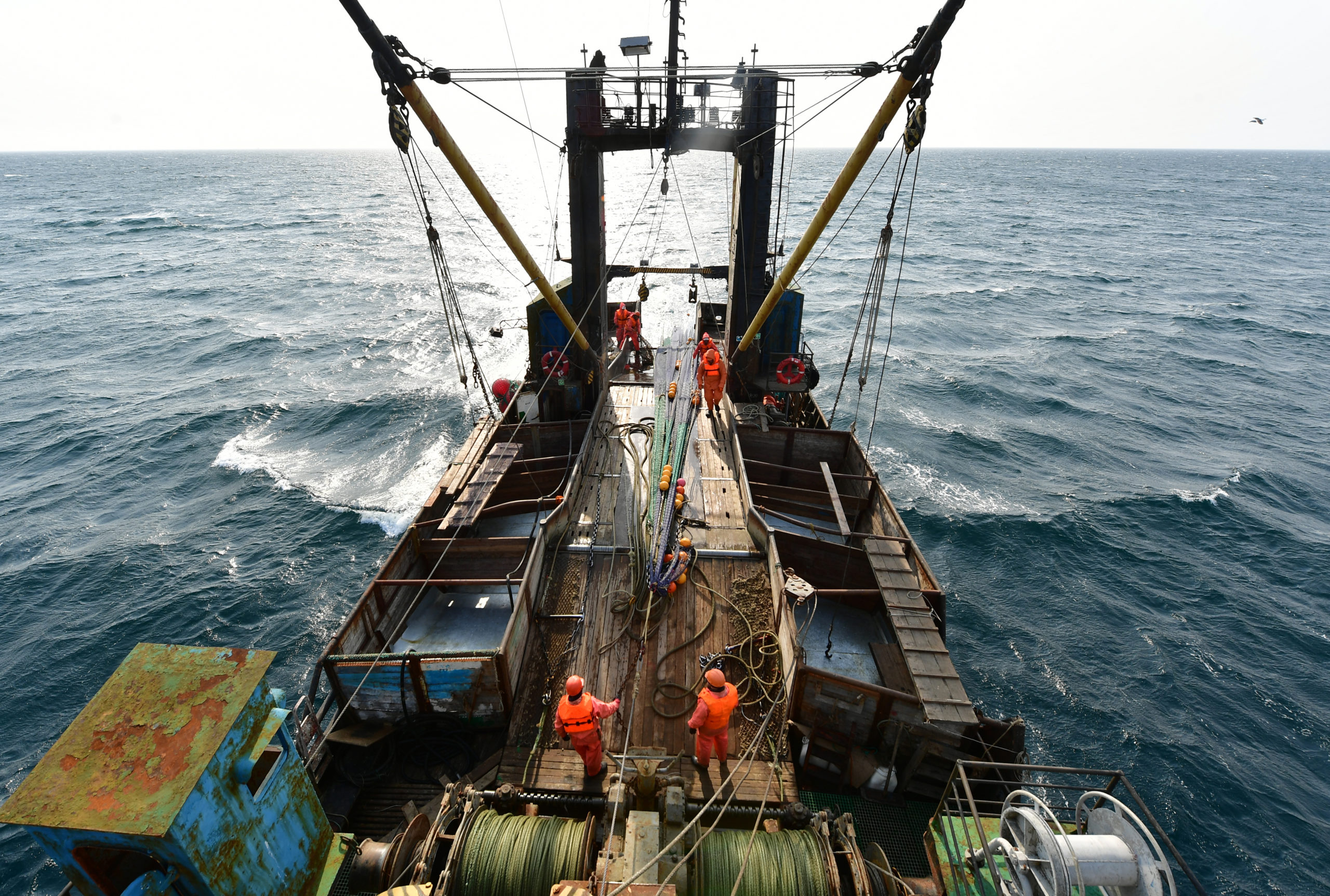 A long-awaited Central Arctic Ocean commercial fishing ban takes effect -  ArcticToday