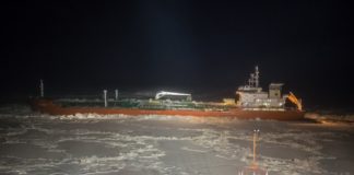 Two icebreakers are on the way to rescue ice-locked ships on Northern Sea Route