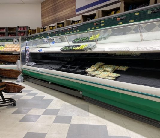 Freight backlogs leave some grocery shelves bare in parts of Nunavut