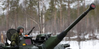 Sweden in talks with the United States on closer military ties