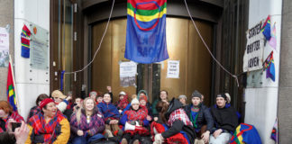 Thunberg, Indigenous protesters block Norway energy ministry over wind farms